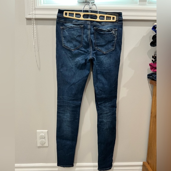 Silver Jeans- Suki, Mid rise, super skinny. W26/L31. Excellent Condition. - Picture 2 of 3
